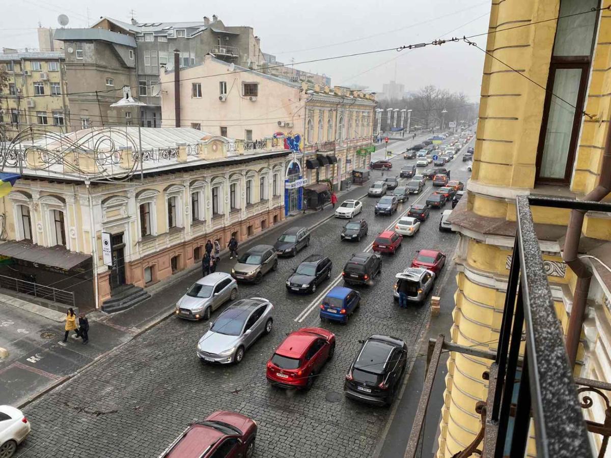 Хостел Мажор Charkiw Exterior foto